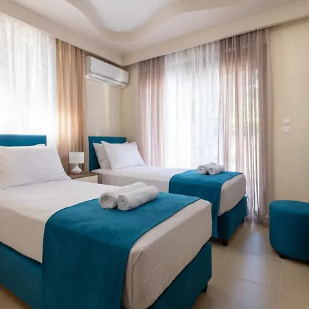 Villa Amarilia House *